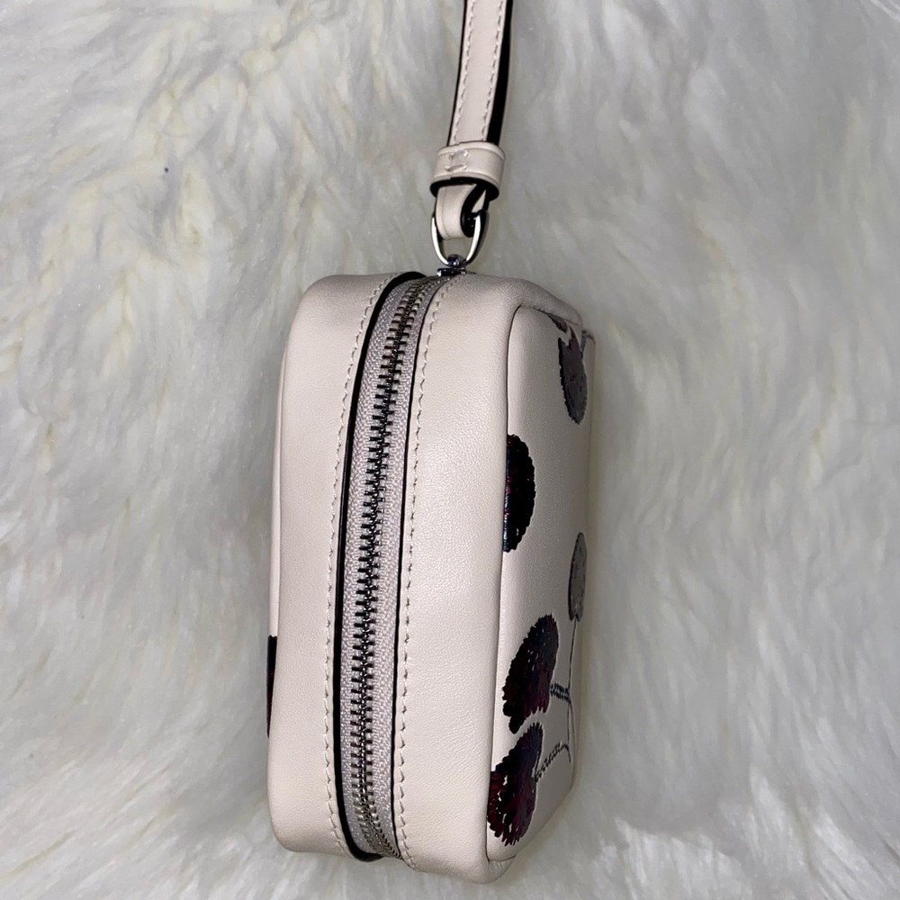Coach Cherry print π wristlet pouch New - Picture 6 of 13